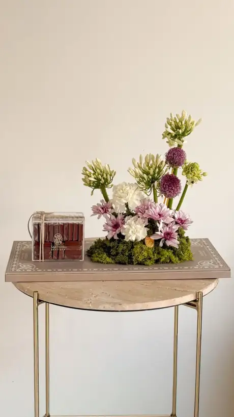 Chocolate & Floral, chocolate & flowers by Matshs Boutique